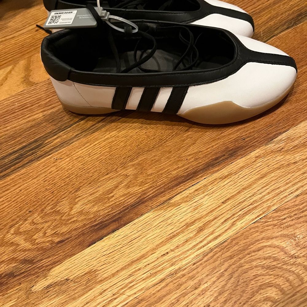 Adidas Taekwondo Mei Ballet Shoes - White and Black